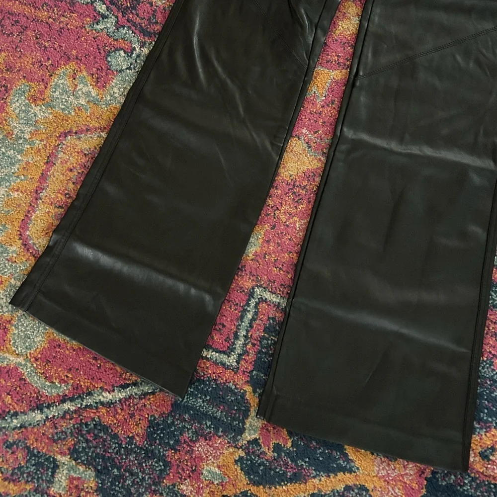 Free People | Women’s Black Faux Leather Bootcut Pants Diagonal Knee Seam Size 2